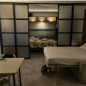 Casa vacanze 50 Mt Dal Mare Splendida Casetta Indipendente Citr, Finale Ligure